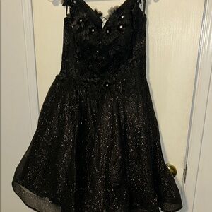 Elegant Black Dress. Knees length corset back.